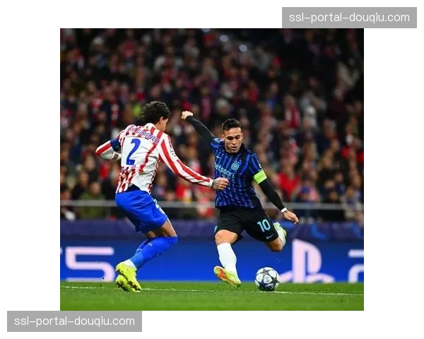 国际米兰对阵博德闪耀，阿坎吉失误送礼成比赛转折点